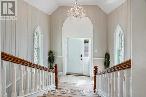 10096 Iona Rd, Iona Station, ON, N0L1P0 | Card Image
