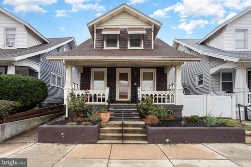 253 Kurtz Ave, YORK, PA, 17401-2142 | Card Image