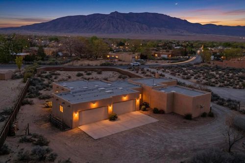 322 Sagebrush Dr, Corrales, NM, 87048-8552 | Card Image