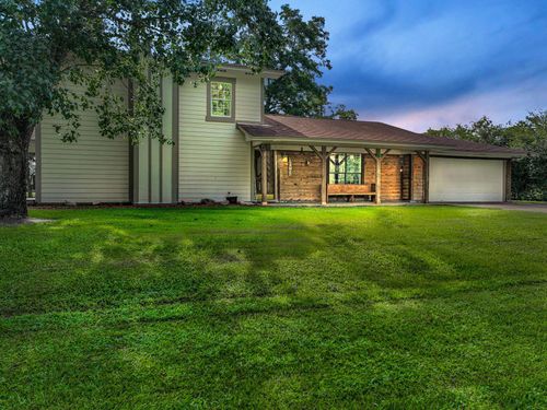 9378 Cocklebur Loop, Silsbee, TX, 77656-9450 | Card Image