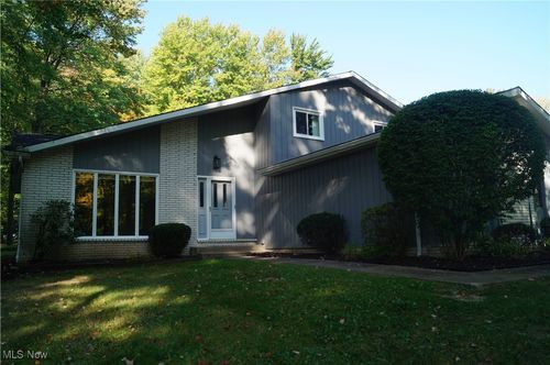 7372 Liberty Rd, Solon, OH, 44139-5604 | Card Image