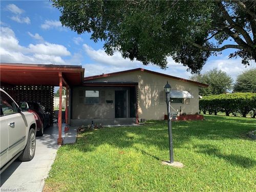 2201 Croton Ct, LEHIGH ACRES, FL, 33936-4374 | Card Image