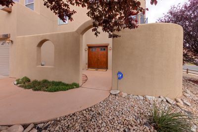 1145 E Bonita St, Home with 4 bedrooms, 2 bathrooms and 4 parking in Moab UT | Image 3