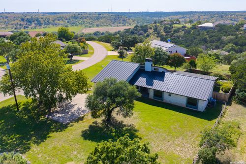 103 Crockett Dr., Kerrville, TX, 78028 | Card Image