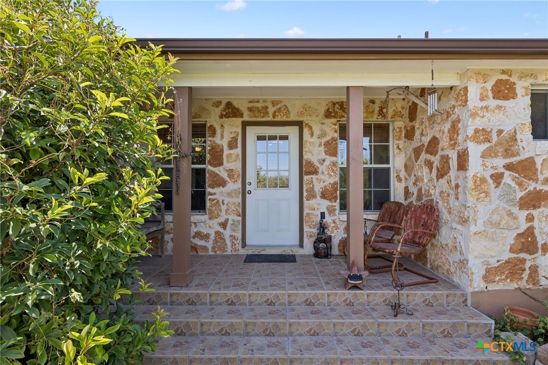 Residential in Canyon Lake 4