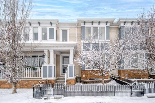 {{alt}} | Card Image