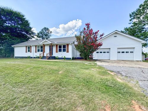 5 Lake Dr, Lagrange, GA, 30241-9056 | Card Image