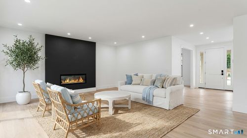 85 Oronoque Hills Road, Stratford, CT, 06614 | Card Image