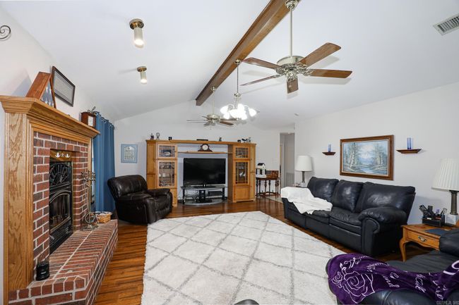 7966 Severn Landing Rd, House other with 4 bedrooms, 2 bathrooms and null parking in Alexander AR | Image 8