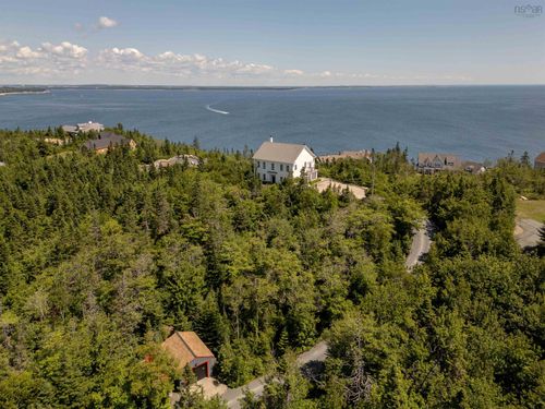 21 Shipping Lane, Halibut Bay, NS, B3V1P6 | Card Image