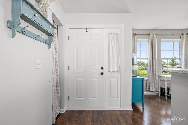 This home will welcome you the moment you cross th | Image 5