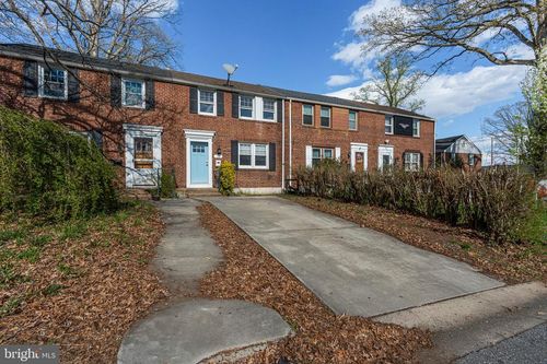 116 Maple Hill Rd, Newport, DE, 19804-2328 | Card Image