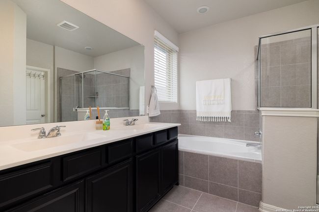 11322 Decidedly, House other with 3 bedrooms, 2 bathrooms and null parking in San Antonio TX | Image 14