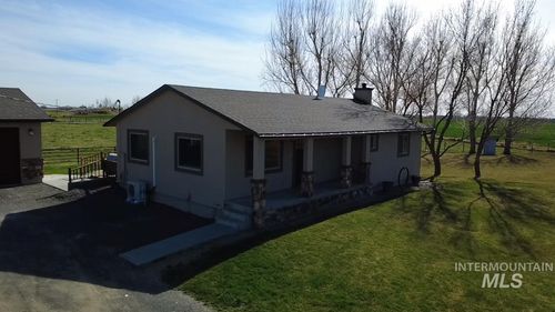 2155 E 1775 S, Gooding, ID, 83330-6115 | Card Image