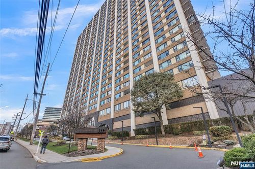250 Gorge, Cliffside Park, NJ, 07010 | Card Image