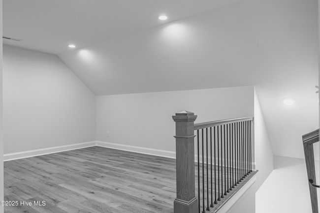 Loft area on 2nd level | Image 25