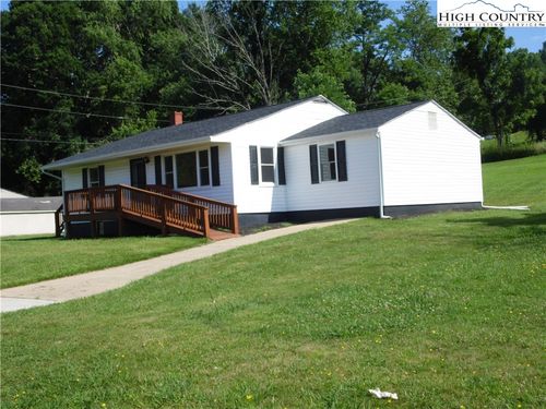 569 N Sparta Pkwy, Sparta, NC, 28675-8378 | Card Image