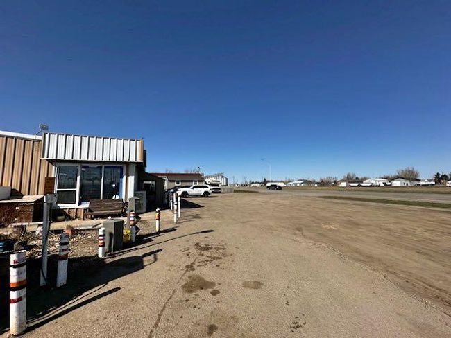 604 1 Street S, Home with 0 bedrooms, 0 bathrooms and null parking in Grassy Lake AB | Image 15