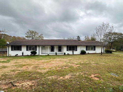 109 Hilltop Rd, Laurens, SC, 29360-3133 | Card Image