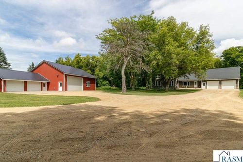 58385 Kirkwood Rd, Mankato, MN, 56001-7833 | Card Image