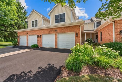 9196 Falcon Greens Dr, Village Of Lakewood, IL, 60014-3315 | Card Image