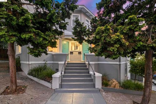 459 Wayne Ave, Oakland, CA, 94606-1126 | Card Image