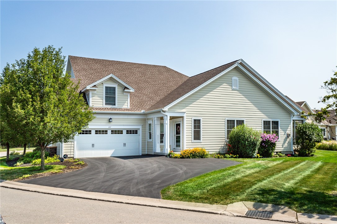 Bretlyn Cir, Rochester, NY 14618