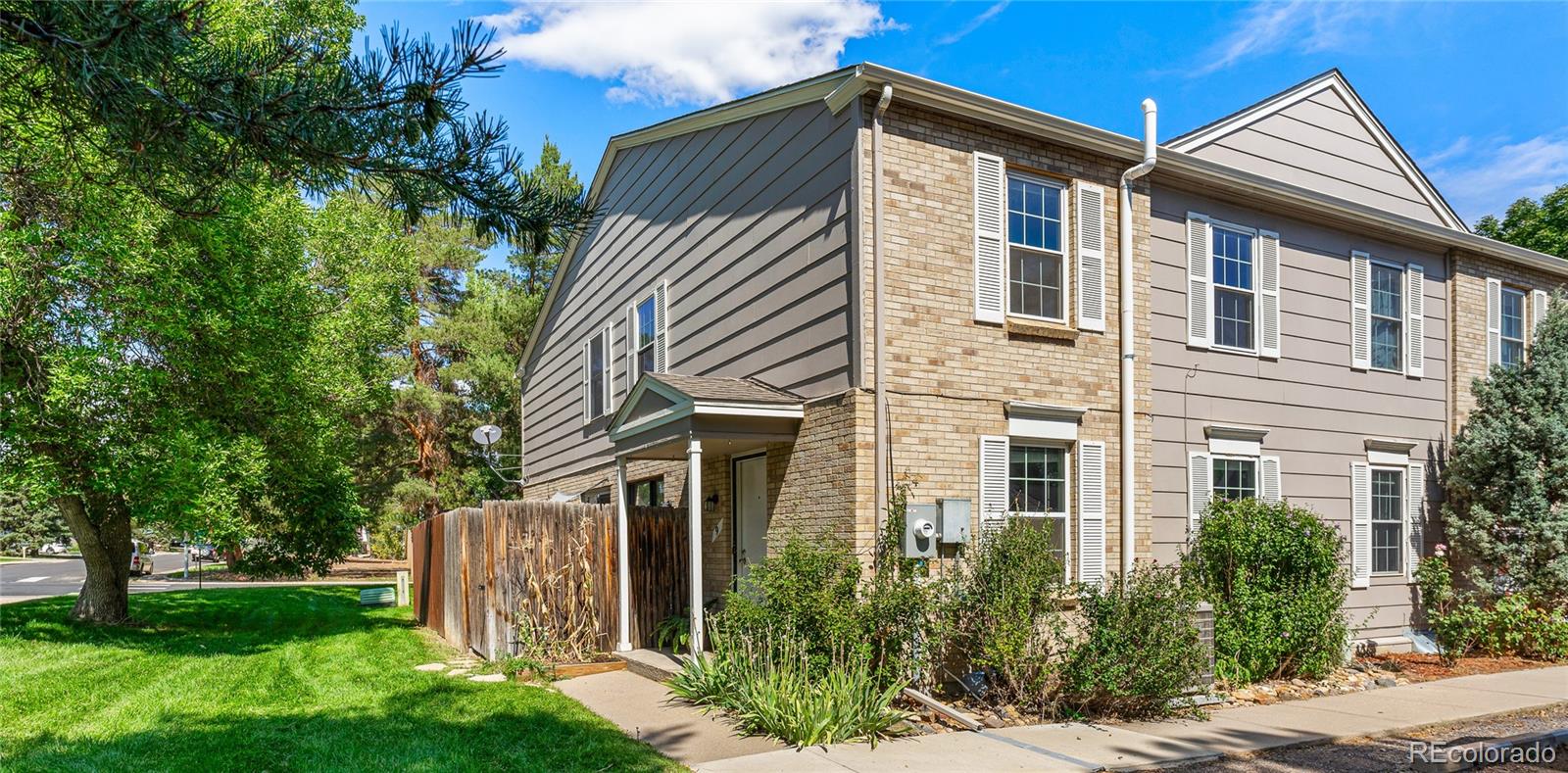 Amesbury St, Broomfield, CO 80020
