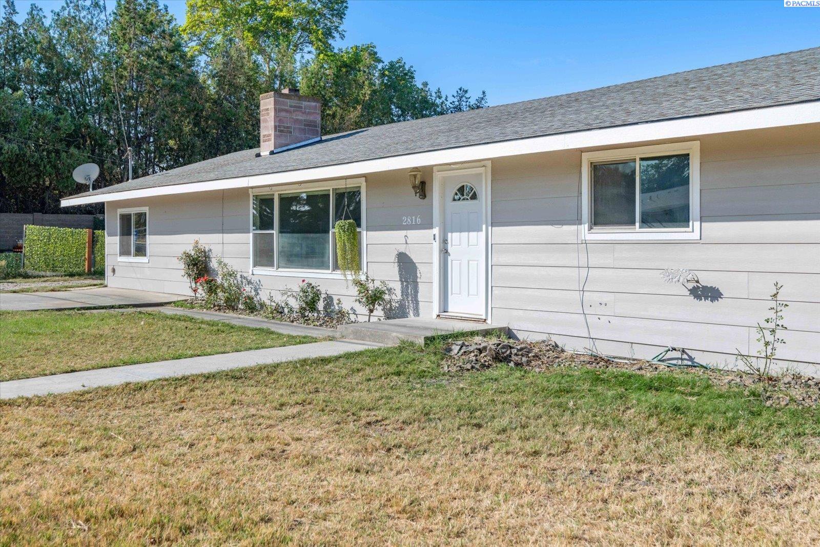 Olympia St, Kennewick, WA 99337