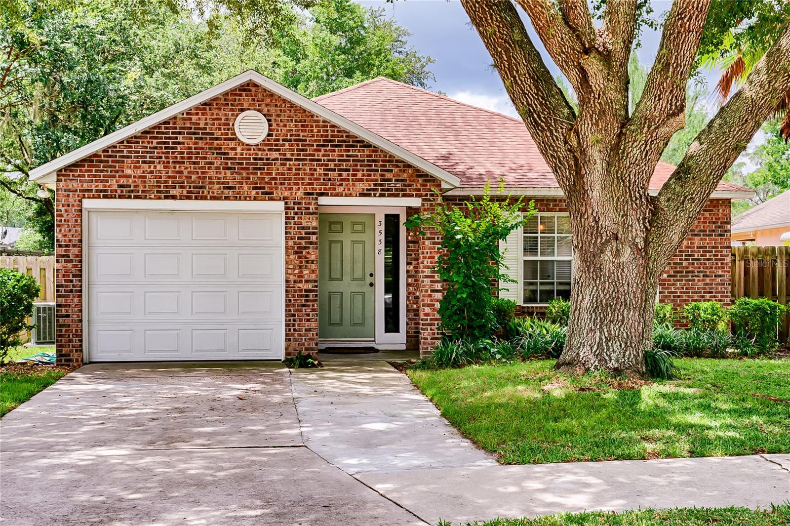 25th Ter, Gainesville, FL 32605