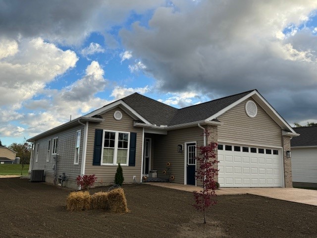 Harbor Ridge Trl, Erie, PA 16510