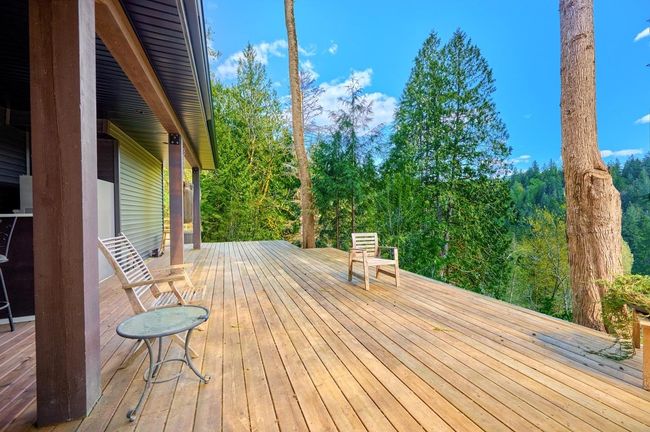 14136 Silver Valley Road, House other with 2 bedrooms, 2 bathrooms and 6 parking in Maple Ridge BC | Image 26