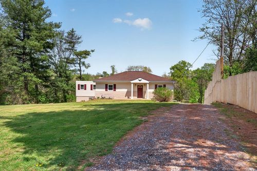 782 Shipyard Rd, Shenandoah, VA, 22849-3925 | Card Image