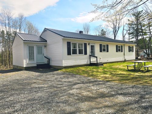 278 Middle Road, Oakland, ME, 04963 | Card Image