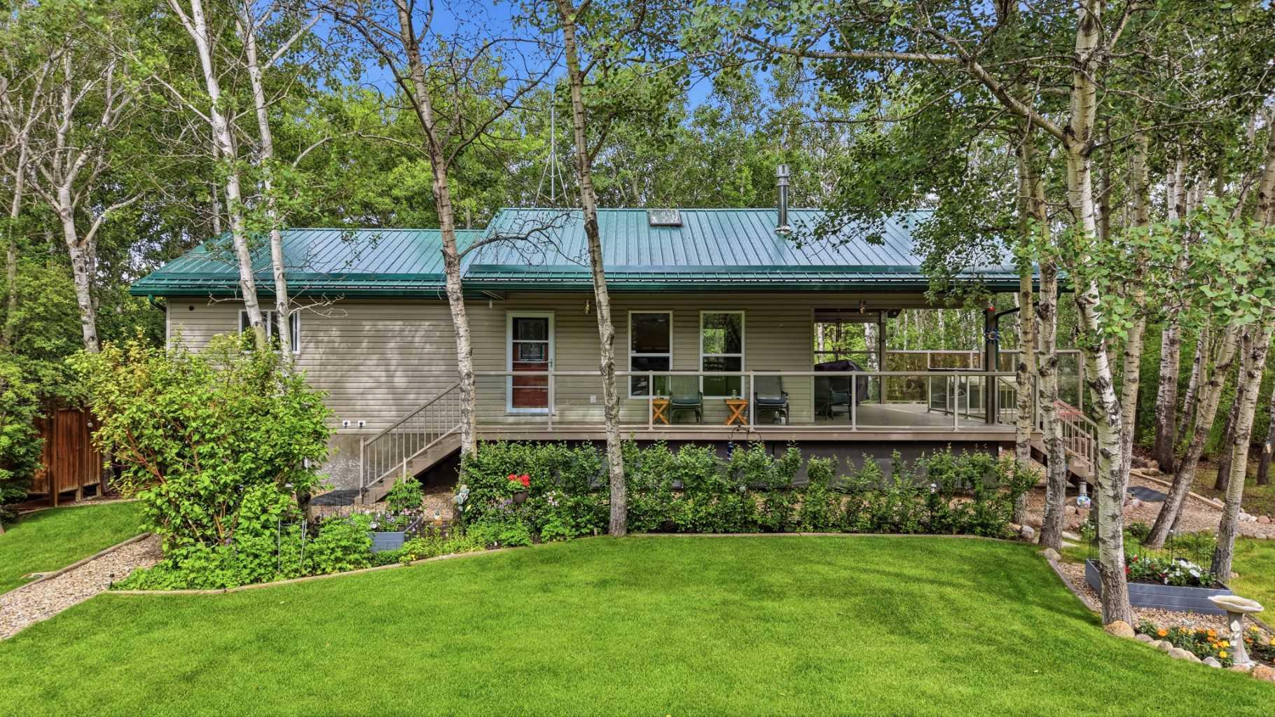 Residential in Rural Stettler No. 6, County of