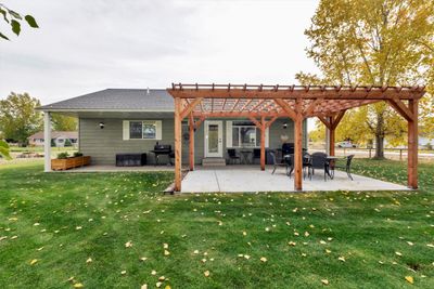 lawn, and a pergola | Image 3