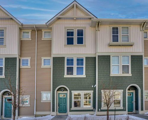 229 S Point Pk Sw, Airdrie, AB, T4B5G8 | Card Image