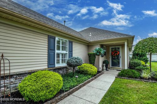 3236 Flagstone Ct, Toms River, NJ, 08755-2334 | Card Image