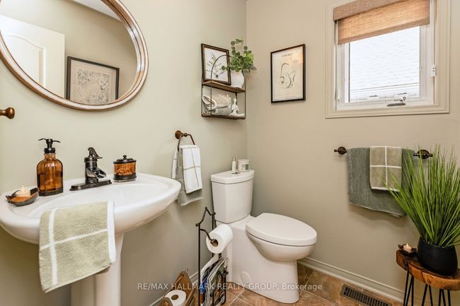 1551 Henri Lauzon St, House attached with 2 bedrooms, 3 bathrooms and 2 parking in Orléans ON | Image 19