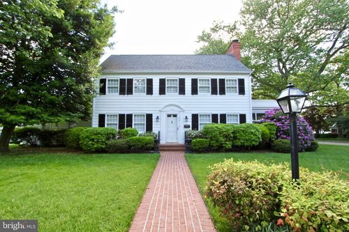 104 Bayard Ave, Dover, DE, 19901-3705 | Card Image