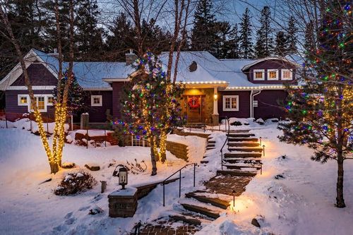 3543 Greysolon Rd, Duluth, MN, 55804 | Card Image