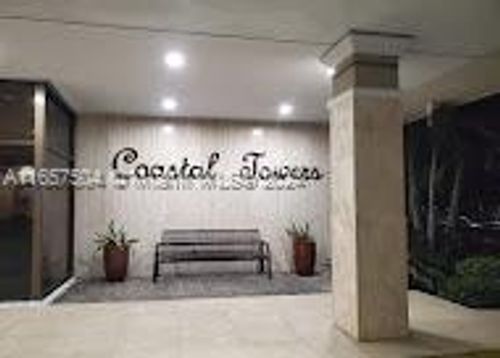 328-400 Kings Point Dr, Sunny Isles Beach, FL, 33160-4733 | Card Image