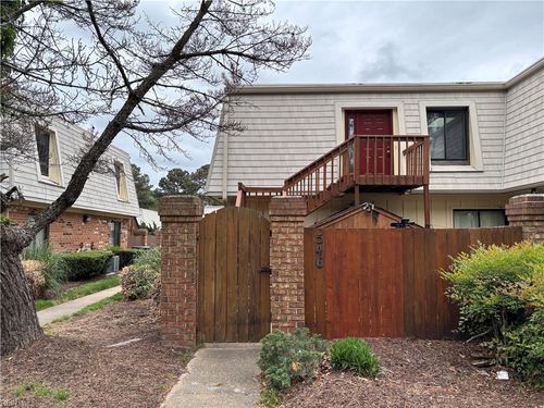 546 Marsh Duck Way, Virginia Beach, VA, 23451-6560 | Card Image