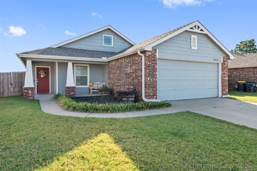 10412 S Olmsted Place, Jenks, OK, 74037 | Card Image