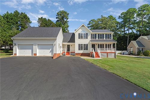 3024 Warfield Estates Pl, Chester, VA, 23831-2106 | Card Image