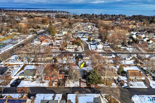 22 Lynmoor St, Milford, CT, 06460-7022 | Card Image