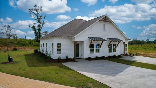 69 Twin Lane, VALLEY, AL, 36854 | Card Image