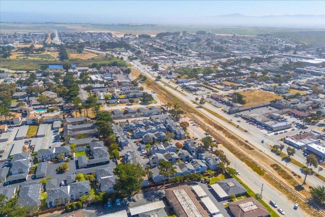 2 - 3095 Marina Dr, Condo with 2 bedrooms, 2 bathrooms and 1 parking in Marina CA | Image 24
