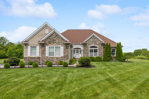 53 Clubhouse Dr, South Charleston, OH, 45368-7500 | Card Image