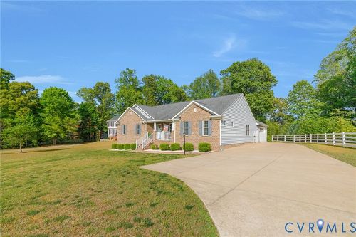 6513 Strawbank Dr, Mechanicsville, VA, 23116-6509 | Card Image